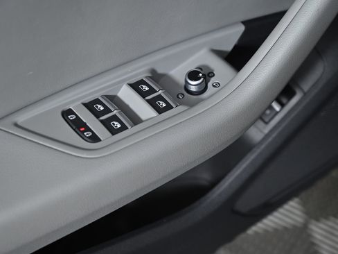 Used 2025 Audi A5 2.0T Premium Plus image 24