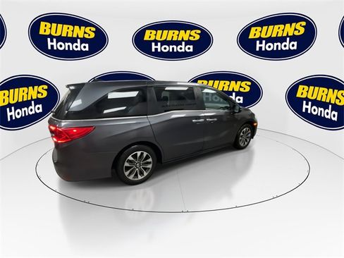 Certified 2023 Honda Odyssey EX-L image 2
