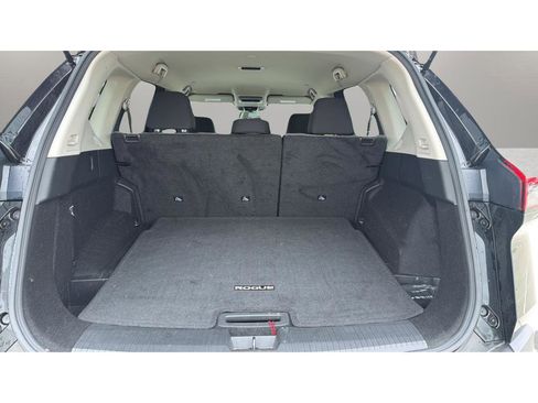 Certified 2023 Nissan Rogue SV AWD/4WD image 11