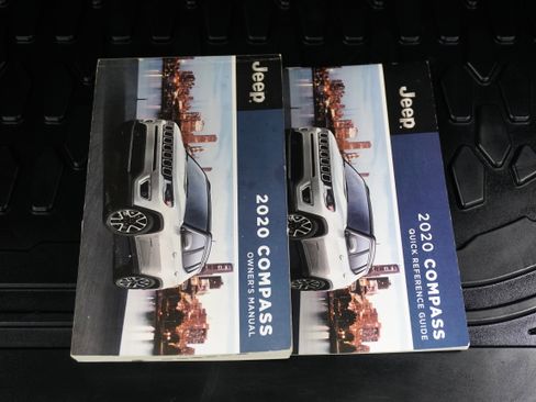 Used 2020 Jeep Compass Sport w/ Tech Group image 21