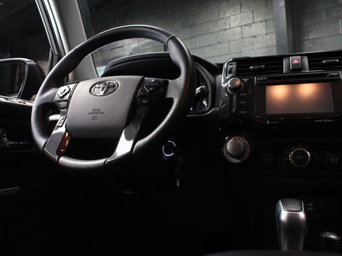 Used 2018 Toyota 4Runner TRD Pro AWD/4WD image 57