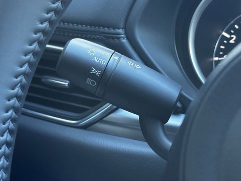 New 2025 MAZDA CX-5 AWD 2.5 S w/ Preferred Package image 19