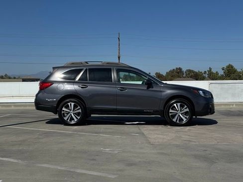 Used 2019 Subaru Outback 2.5i Limited w/ Popular Package #2 AWD/4WD image 31