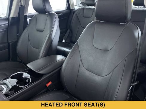 Used 2016 Ford Fusion Titanium FWD image 12