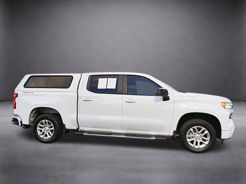 Used 2024 Chevrolet Silverado 1500 RST AWD/4WD image 3