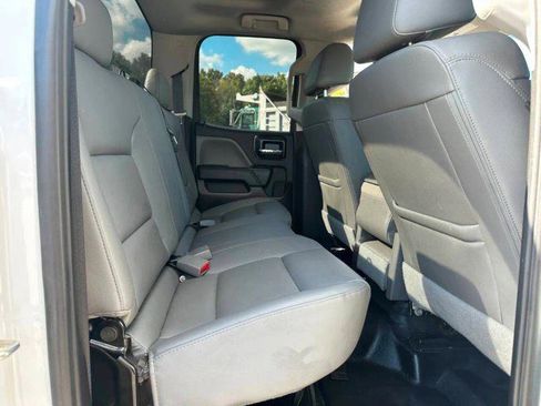 Used 2018 Chevrolet Silverado 1500 W/T AWD/4WD image 8