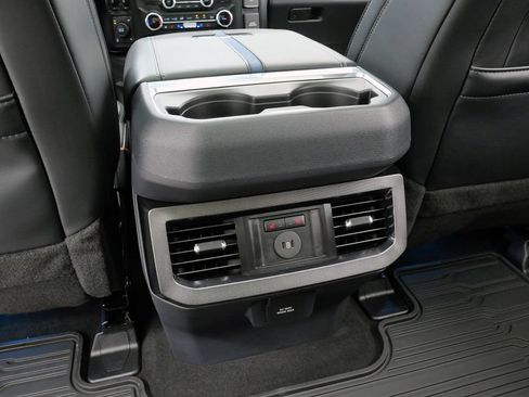 Used 2026 Ford F250 Platinum AWD/4WD image 21
