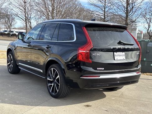 Used 2024 Volvo XC90 B5 Plus image 12