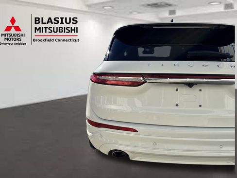 Used 2021 Lincoln Corsair Reserve image 42