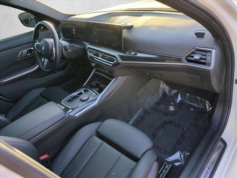 Certified 2023 BMW 330i Sedan w/ M Sport Package RWD image 23