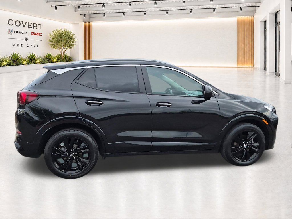 Used 2024 Buick Encore GX Sport Touring FWD image 11