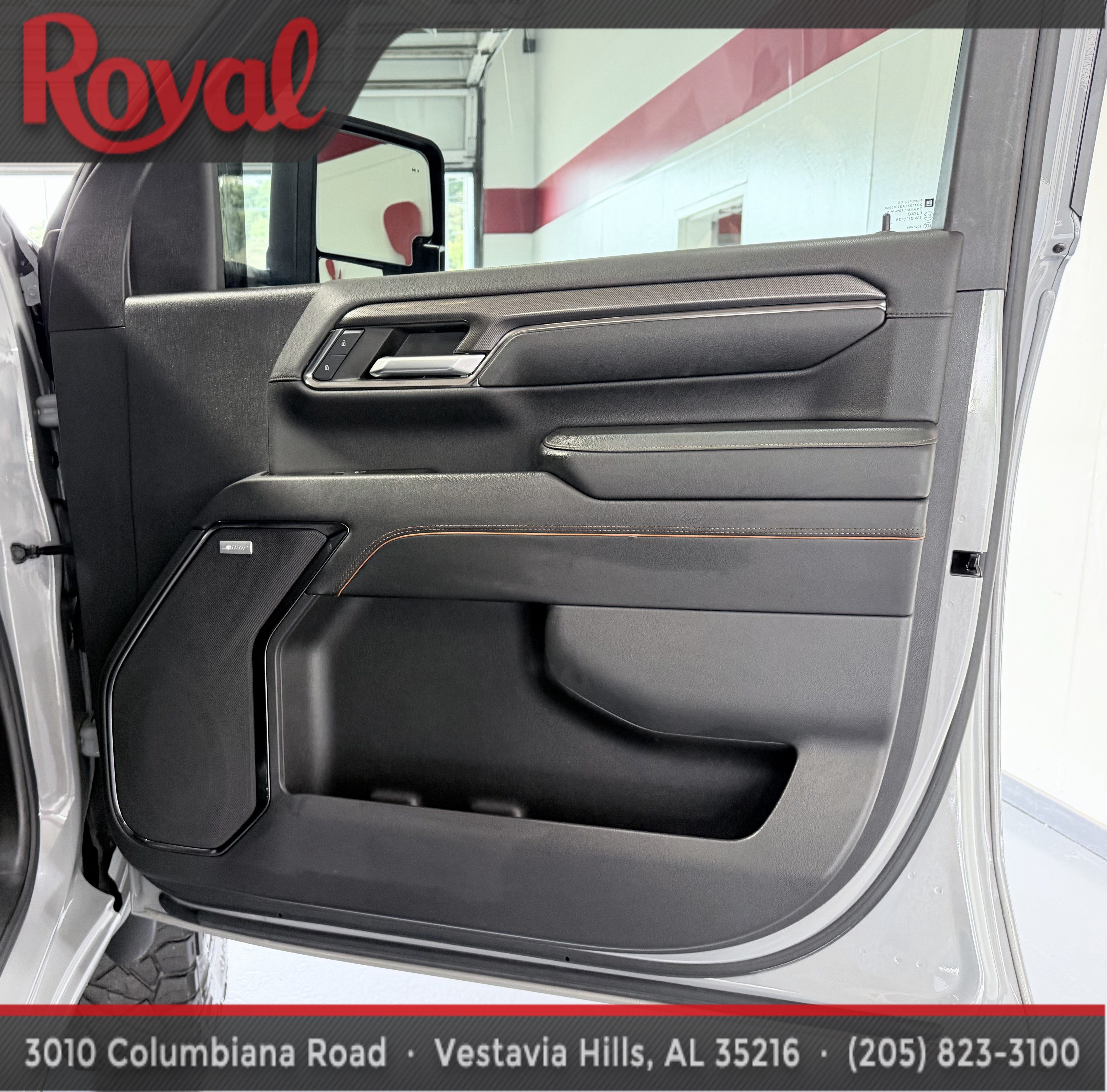 Used 2024 GMC Sierra 2500 AT4 w/ AT4 Premium Plus Package AWD/4WD image 14