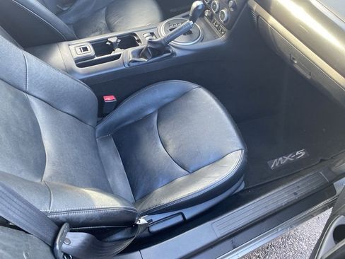 Used 2015 MAZDA MX-5 Miata Grand Touring image 9