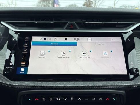 New 2026 Jeep Cherokee Laredo image 11