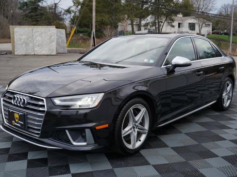 Used 2019 Audi S4 Premium Plus w/ Premium Plus Package image 12