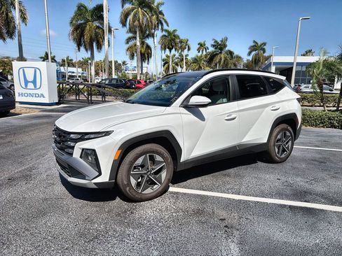 Used 2025 Hyundai Tucson SEL image 4