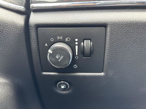 Used 2016 Jeep Grand Cherokee Limited 75th Anniversary AWD/4WD image 27