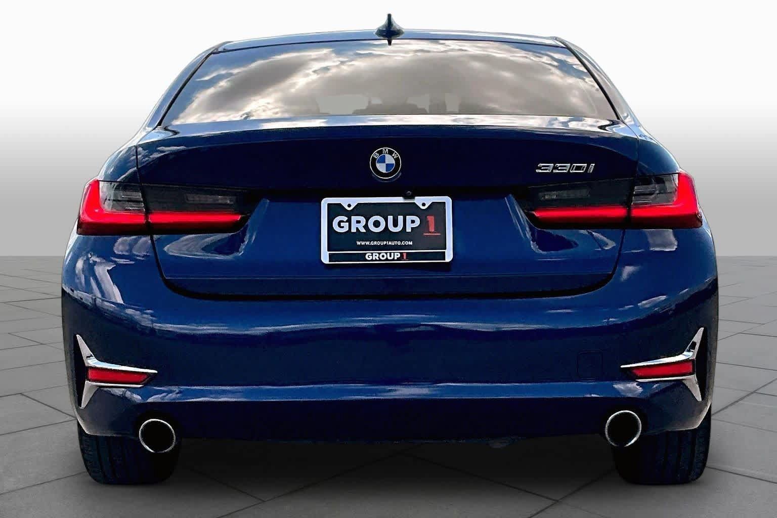 Used 2019 BMW 330i Sedan w/ Premium Package RWD image 5