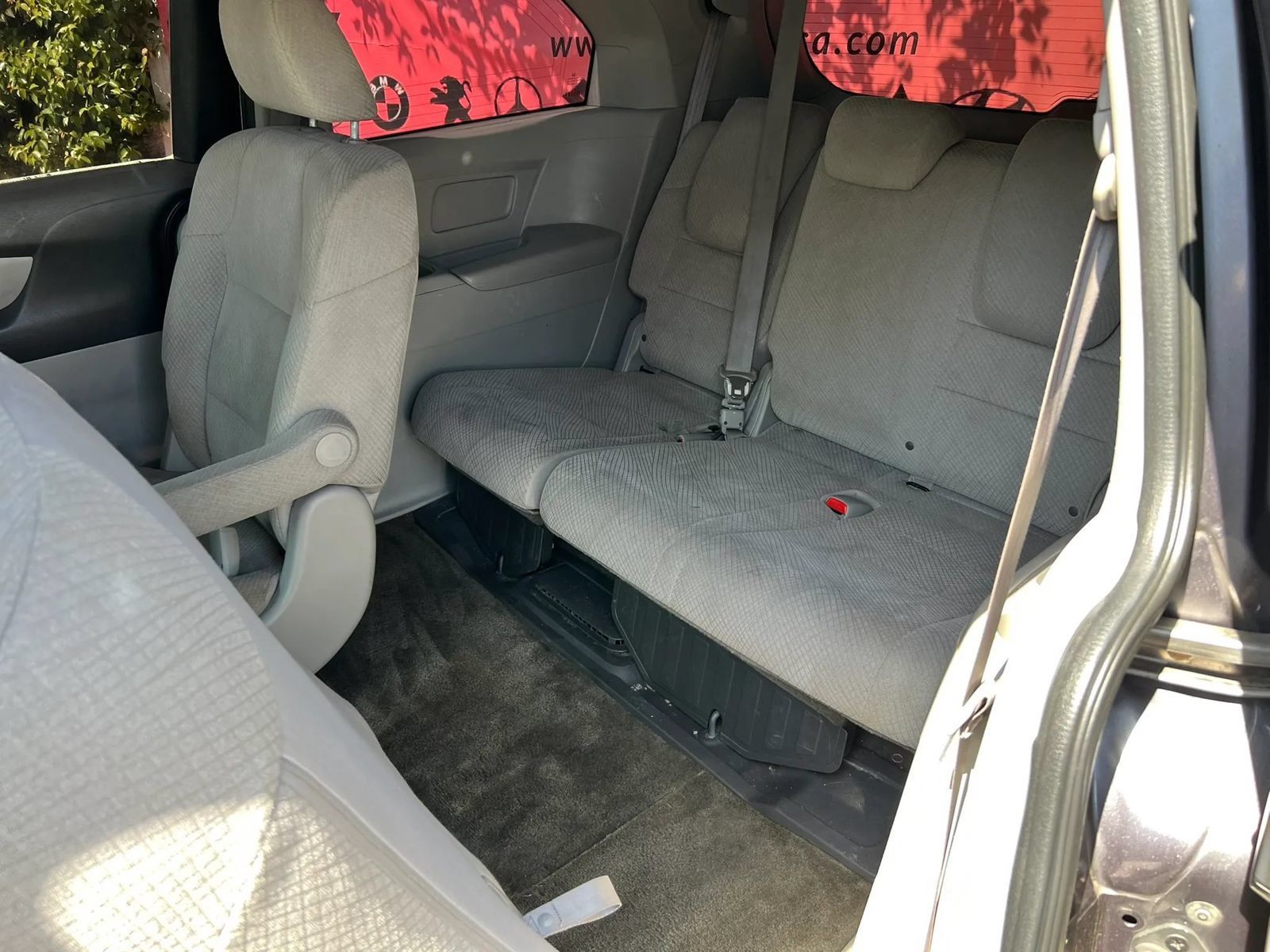 Used 2016 Honda Odyssey LX image 10