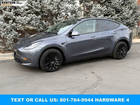 Used 2023 Tesla Model Y Long Range image 1