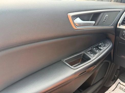 Used 2023 Ford Edge SEL w/ Convenience Package AWD/4WD image 12