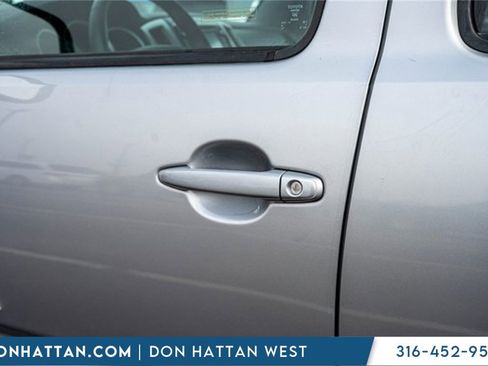 Used 2015 Toyota Tacoma 4x4 Double Cab image 27