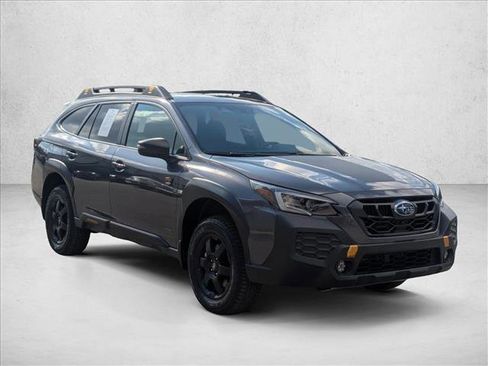 Used 2025 Subaru Outback Wilderness w/ Wilderness Package AWD/4WD image 3