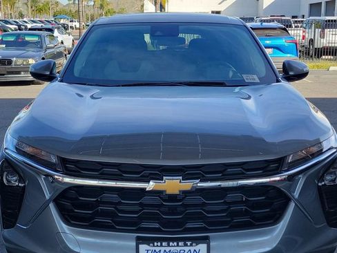 New 2026 Chevrolet Trax LS w/ LS Convenience Package FWD image 21