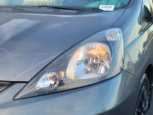 Used 2013 Honda Fit image 10