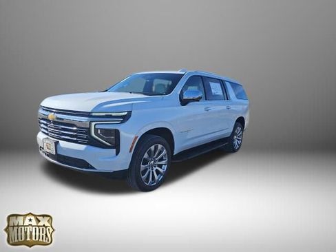 New 2026 Chevrolet Suburban Premier w/ Sun And Tow Package image 4