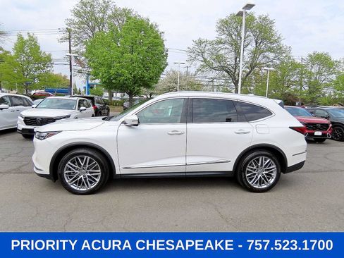 Certified 2023 Acura MDX SH-AWD w/ Advance Package image 3