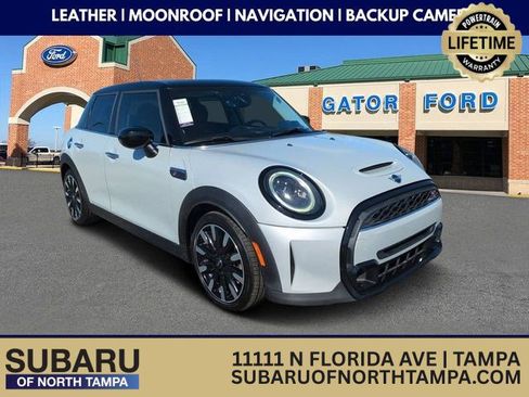 Used 2022 MINI Cooper S image 1
