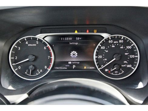 Used 2023 Nissan Rogue SV w/ SV Premium Package image 15