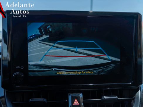 Used 2025 Toyota Corolla LE FWD image 16