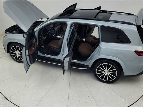 Used 2025 Mercedes-Benz GLS 450 4MATIC image 92