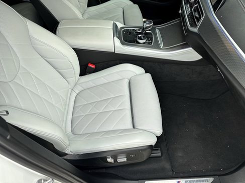 Used 2023 BMW X5 xDrive40i w/ M Sport Package image 16