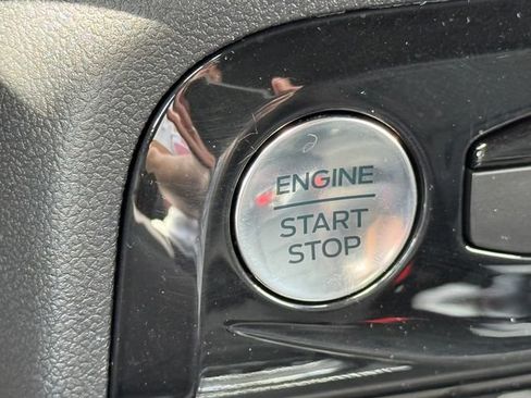 Used 2024 Ford Escape ST-Line w/ Tech Pack #1 AWD/4WD image 16