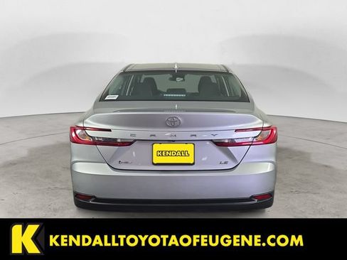 Used 2025 Toyota Camry LE FWD image 6