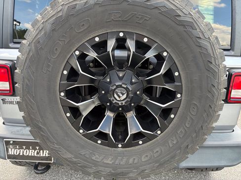 Used 2020 Jeep Wrangler Unlimited Sport S AWD/4WD image 18
