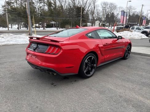 Used 2021 Ford Mustang GT Premium w/ Equipment Group 401A image 6