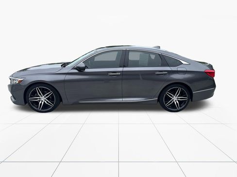 Used 2021 Honda Accord Touring image 4