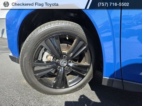 Used 2021 Lexus UX 250h w/ Premium Package image 13