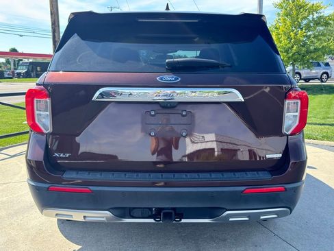 Used 2020 Ford Explorer XLT w/ Equipment Group 202A RWD image 6