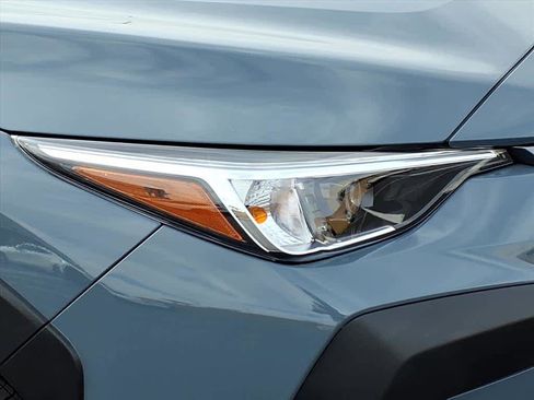 Certified 2025 Subaru Crosstrek 2.0i Premium image 9