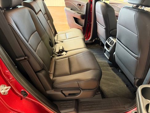 Used 2023 Honda Passport EX-L image 26