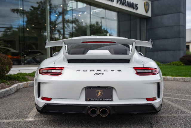 Used 2018 Porsche 911 GT3 RWD image 10