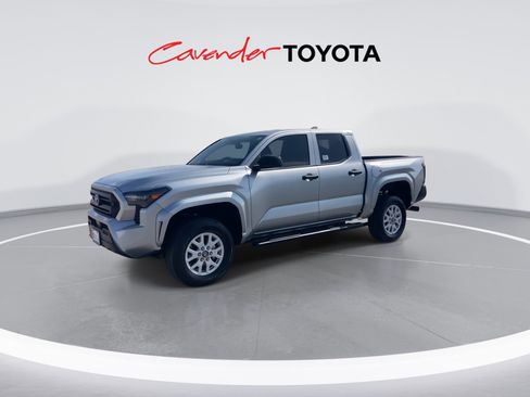 Certified 2025 Toyota Tacoma SR image 4