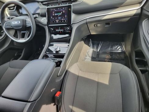 Certified 2023 Jeep Grand Cherokee L Laredo w/ Luxury Tech Group I image 40