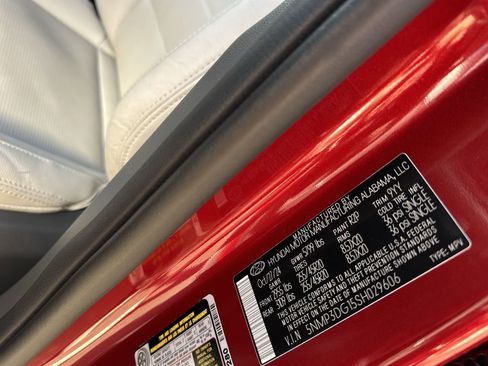 Certified 2025 Hyundai Santa Fe Limited image 26