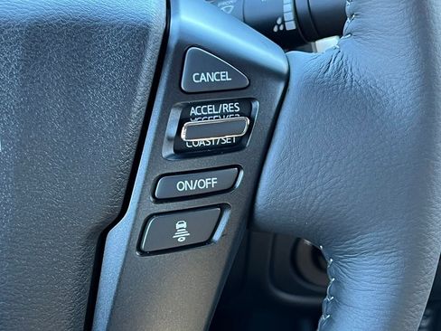 New 2026 Nissan Frontier SV w/ SV Convenience Package image 24